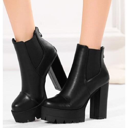 Europe and the United States in autumn and winter black round head high heel women boots British wind high heel boots