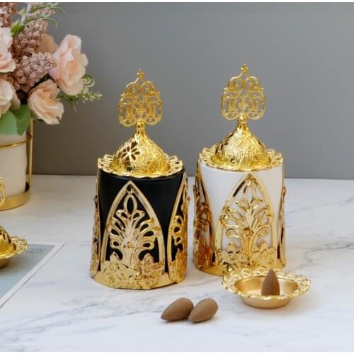 Golden Middle East Arab Creative Simple Metal Incense Burner Frosted Black and White Ceramic Desktop Decoration Crafts LB92305