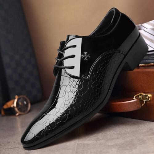 HUIYI Men's Classic Shoes