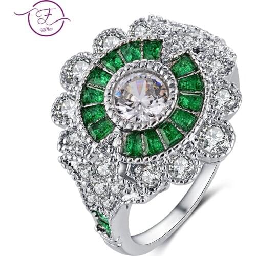 Top Brand Green Spinel Fashion Jewelry Rings Geometric Womens 925 Silver Luxury Chic Ring Female Party Wedding Fine Jewelry