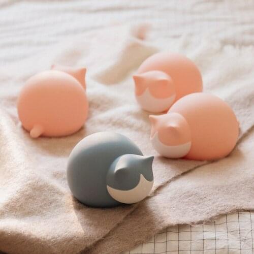 Cute Cat Hot Water Bottle Silicone Material Can Be Microwaved Mini Portable Hand Warmer Female’s Hot Water Bag for Feet