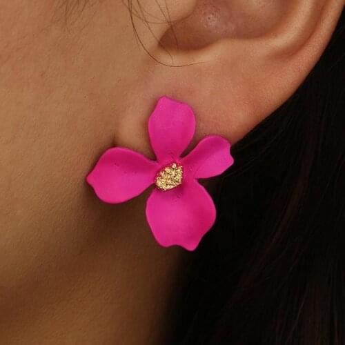 Womens Fashionable earrings 5-color Fresh flower petal ear studs alloy lady ear accessories