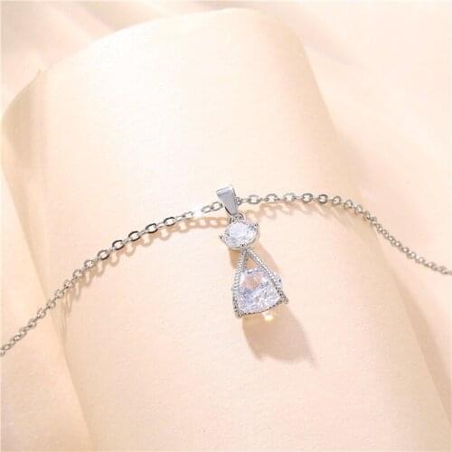 Vintage Silver Color Clavicle Necklace Female Round White Zircon Necklace Cute Angel Pendant Necklaces For Women Wedding Jewelry
