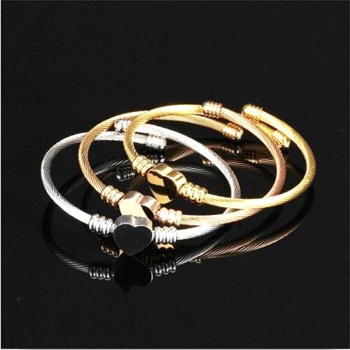 New Trendy Metal Braided Cable Shape Bracelet Womens Bracelet Heart-Shaped Open Bracelet Accessories Party Jewelry