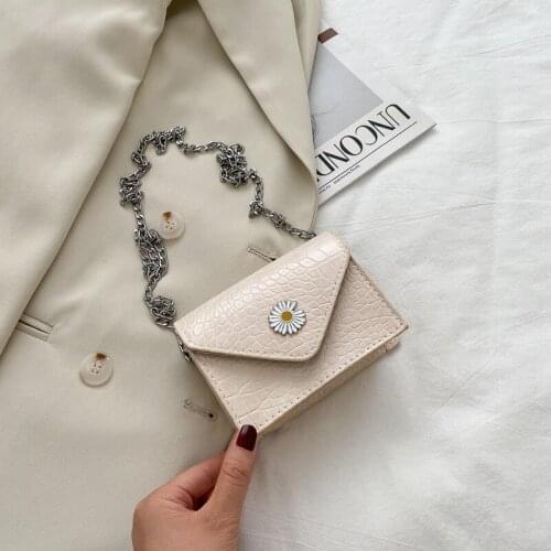 PU Leather Crossbody Bag Women Daisy Chain Mini Small Shoulder Handbag Vintage Crossbody Bags for Women Birthday Gifts