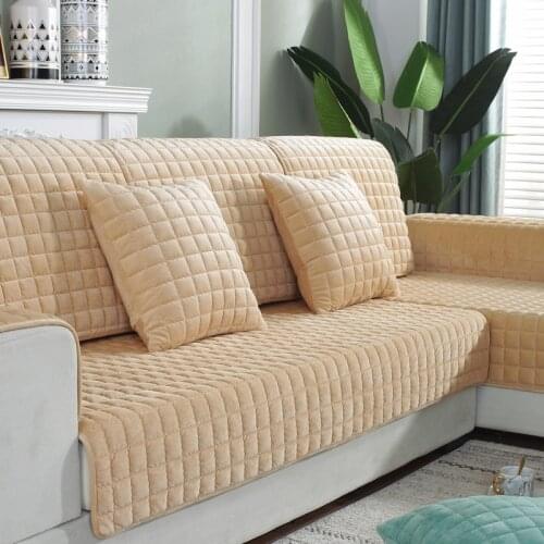 Modern Thicken Quilted Velvet Sofa Cover Winter Plush Anti-slip Sofa Towel Soft Couch Cover for Living Room Bay Window Mat