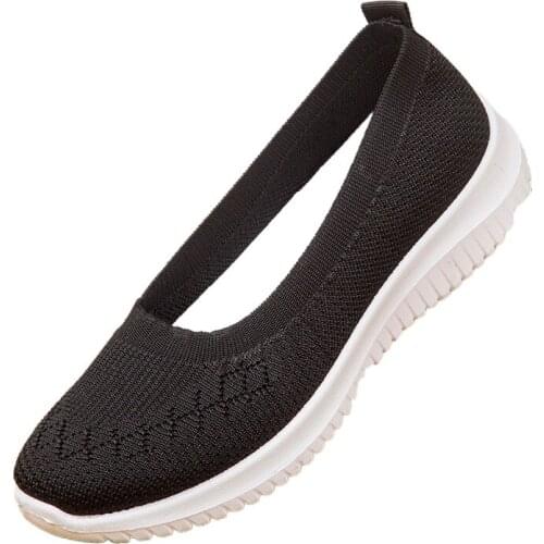 2021 Hot Sale Womens Flat Shoes Summer Mesh Breathable Casual Flats Sneakers Ladies Knitting Shallow Comfort Walking Shoes