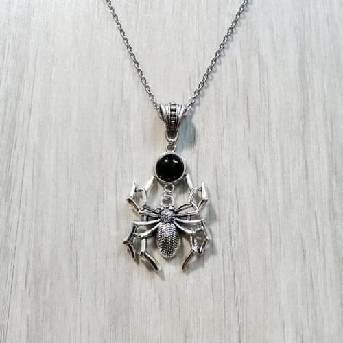 Fashion Gothic Spider Beads Necklace Victorian Creativity Punk Gorgeous Jewelry Halloween Minimalist Style Women Gift 2021