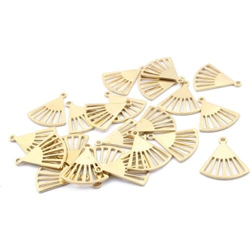 50pcs Raw Brass Fan shaped Charms Pendant DIY Earrings Bracelet Jewelry Fingdings Hanging Decorations DIY Supplies Making