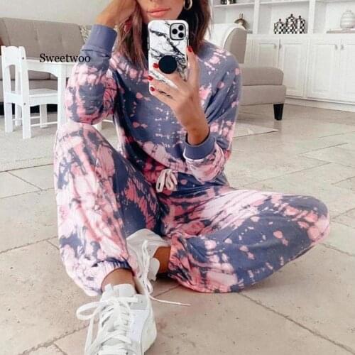 Casual Two Pieces Tie Dye Women Set Long Sleeve Top And Loose Trousers Fitness Set Oversize Female Suits autumn Streetwear