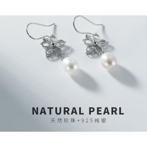 S925 sterling silver Inlay Natural freshwater pearl Plum blossom Ladies Temperament All-matching Silver earrings