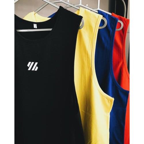 2021 Mens fitness gyms Tank top men Fitness sleeveless shirt Male mesh breathable Sports vest Undershirt Gyms Running vest men