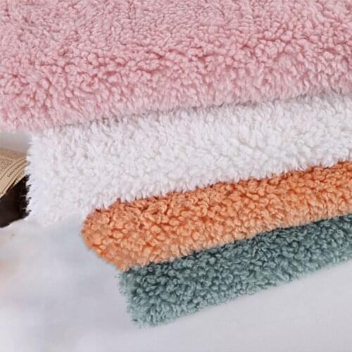 New products for autumn and winter, polyester Austrian cashmere, sheep-like shearing plush fabric, winter fashion velvet fabric