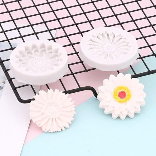 Sunflower Shape Silicone Mold Flower DIY Baking Soap Mould Cake Decorating Tools Chocolate Cake Fondant Mold