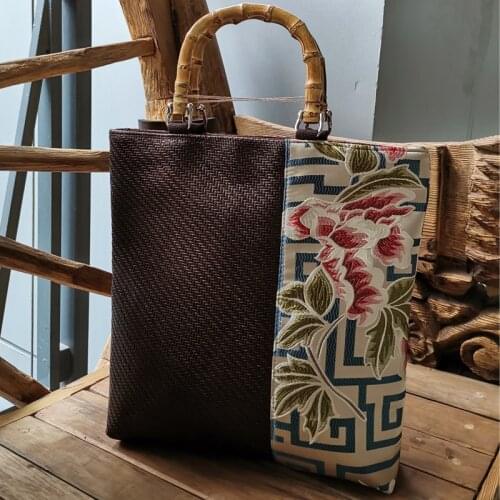 New Style Hand-held Straw Bag, Hand-carried Female Bag, Woven Holiday Bag, Rattan Bag, Summer Embroidery, Retro Ethnic Beach Bag