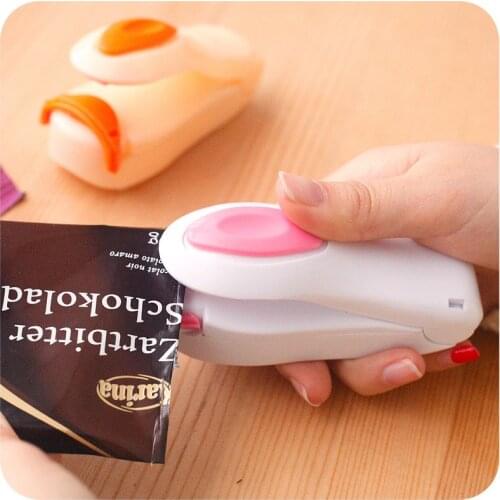 Portable mini sealing machine household food plastic bag vacuum sealing simple operation kitchen gadget