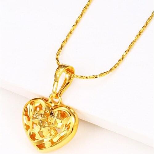 Gold Color Necklace Pendants for Women Fashion Simple Heart Charm Pendant Fine Jewelry for Wedding Birthday Gift (Without Chain)