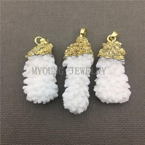 MY0632 Raw Free From White Coral Rock Cluster Irregular Reiki Reef Stone Pendant Charm Gold Bezel Cap And Bail