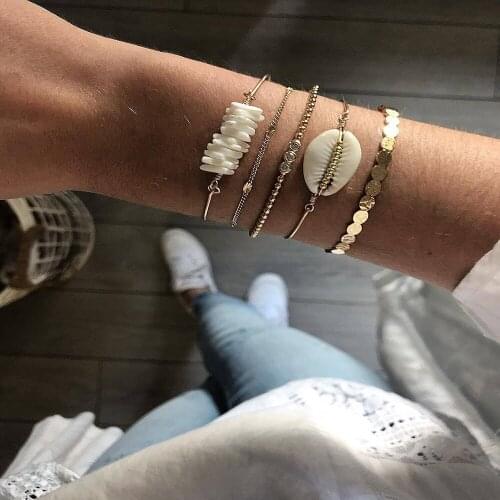 Boho New Vintage White Stone Bracelets For Women Shell Geometric Gold Beads Chains Fashion Multiple Layers Bracelet Set Jewelry