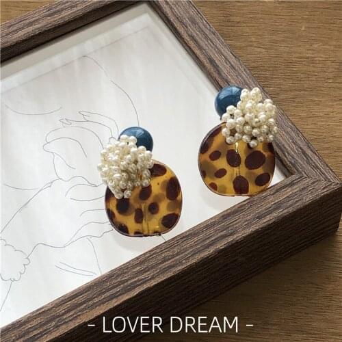 Fashion Retro Earrings Female Geometric Pearl Leopard Earrings Colorful Beads S925 Earrings Tide