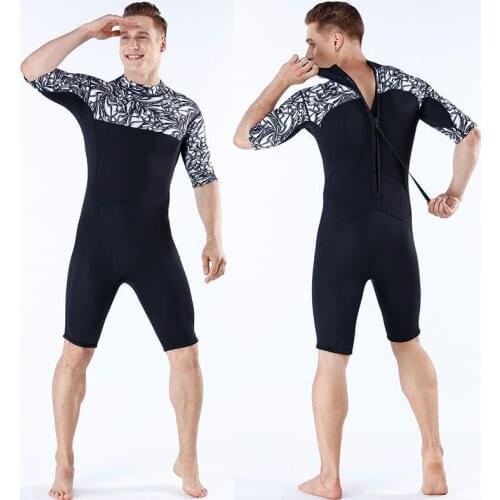 2020New 2MM Neoprene Wetsuit Men Keep Warm Swimming Scuba Diving Bathing Suit Short Sleeve Triathlon Wetsuit for Surf Snorkeling