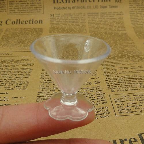 10pcs/lot Clear Wine Glass goblet cup imitation PVC Plastic glass 32mm Artificial Parfait Cups Miniature Food Deco Part