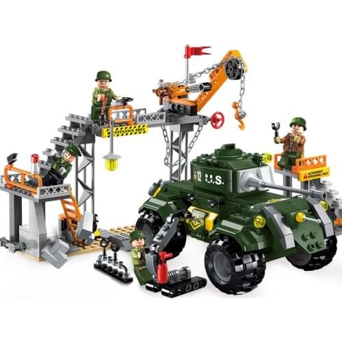 396PCS Enlightenment 1712 Military Armored Tank Transporter Military Repair Factory Assembled Building Block Toy Gifts