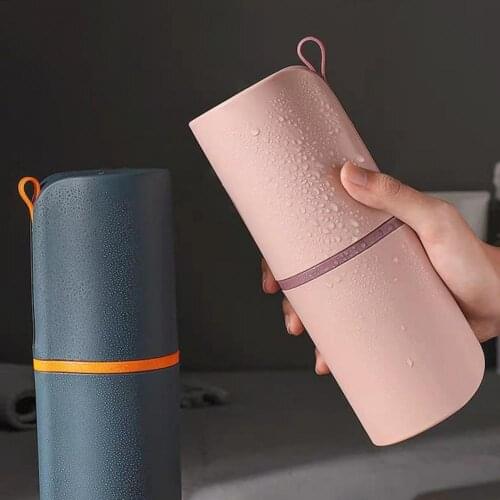 650ML Practical Toothbrush Holder Convenient Large Capacity Plastic Travel Toothbrush Case with Handle for Outdoor