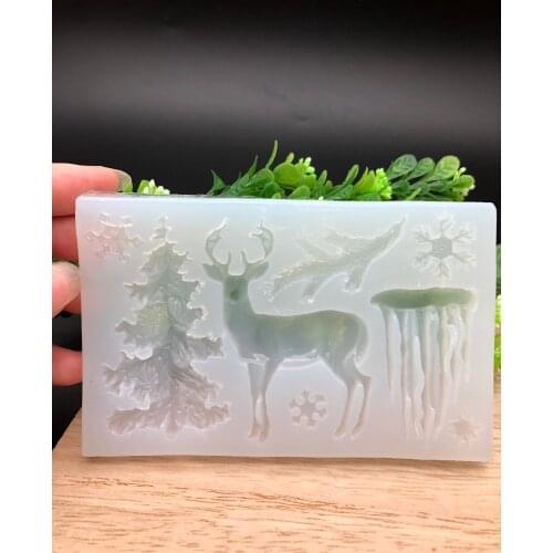 1pcs Christmas Tree Elk Snowflak Silicone Resin Mould For DIY Jewelry Pendant Necklace Making Crafts