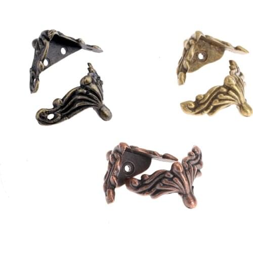 4pcs Zinc Alloy Decorative Corner Protector Furniture Fittings Wood Box Feet Bronze protector