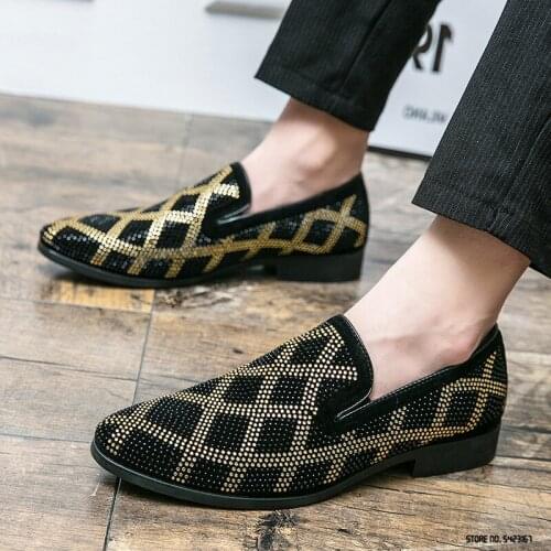 New Charm Pointed Rhinestone Slip On Flats Oxford Shoes Men Casual Loafers Formal Dress Footwear Sapatos Tenis Masculino