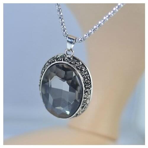 Fashion Necklaces for women New Gray Baroque Big Gem Sweater Pendant Necklace Barocco Long Necklace Men Neckless Jewelry