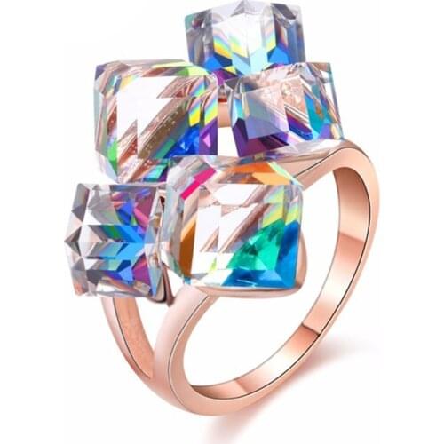 New Design Magic Geometric Cube Crystal Rings For Women Jewelry Four Colors Crystal Female Finger Ring Party Gift