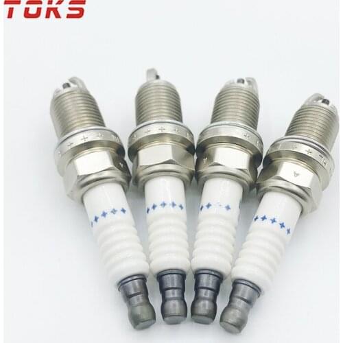 4pcs/lot PK20TR11 9091901194 Normal Spark Plug For Toyota Solara Camry RAV4 Avalon Sienna Lexus ES300 90919-01194 High Quality