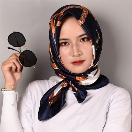 Women Silk Scarf Fashion Flower Print Square Head Scarves Lady Luxury Brand Shawls Silk Women Scarf Foulard Satin Hijab 90*90cm