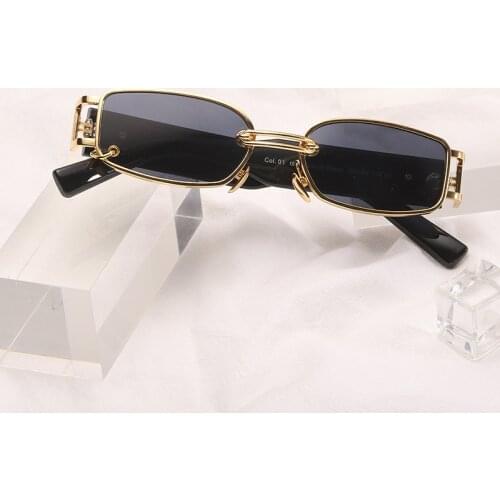 2020 Sunglasses star same style wearing earrings small box Sunglasses street photography trend cool fashion travel essential UV4