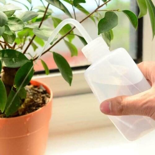250/500ML Squeeze Bottle Succulent Potted plant Watering pot Portable Plastic Sauce Liquid Dispenser Non-Spray Watering Tools