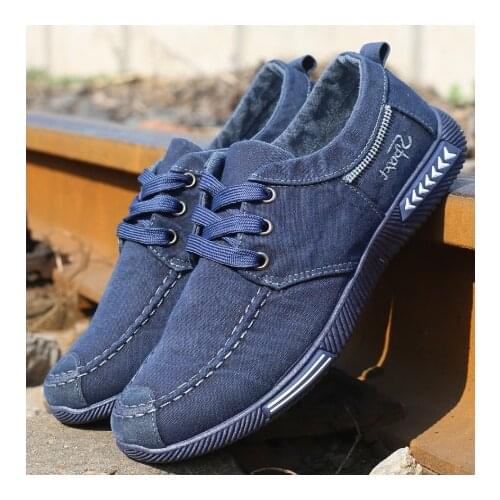 Fashion Denim Men Canvas Shoes Summer Men Loafers New Slip On Light Youth Men Shoes Men Breathable Fashion Flat Footwear