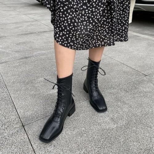 Fashion Woman Ankle Boots High Quality Stretch Leather Handmade Autumn Winter Boots Square Toe Cross-Tied Med Heels Boots Woman