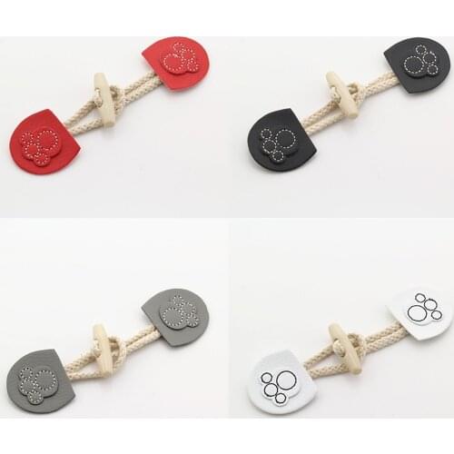 1 Piece Colorful Bear Paw Horn Button Pair Buckle Wood Button For Adult ChildrenS Trench Coat Coat Button DIY Tools