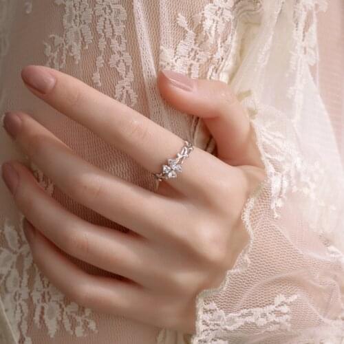 A Girl' Designer Style Lucky Flower Rings Heart shaped Flower Zircon Rings For Women Girl Friend Gift Fashion Jewelry