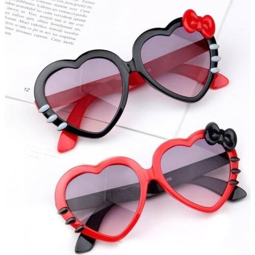 2021 Kids Heart Shaped Sunglasses Girl Brand Fashion Childrens Glasses Boy Baby Sun Glasses Cute Retro Eyewear Street Driving