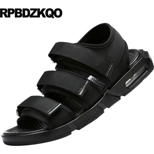 2018 Roman Black Flat Sneakers Strap Casual Outdoor Men Gladiator Sandals Summer Designer High Quality Sport Open Toe Shoes