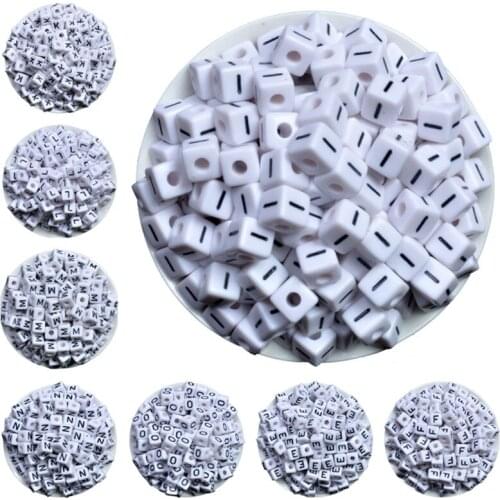 Factory Direct Sell 50PCS A-Z 10*10MM White With Black Printing Plastic Acrylic Square Cube Single Alphabet Letter Beads