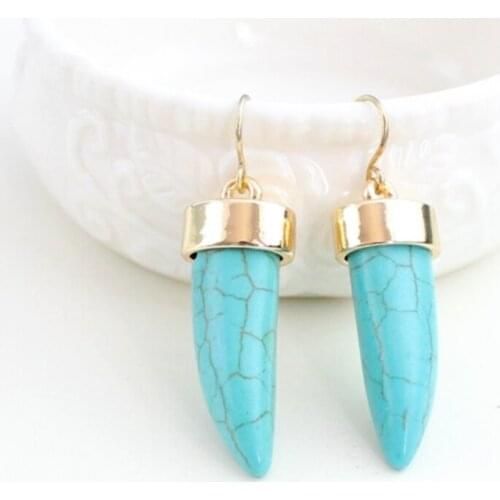 Trendy Light Yellow Gold Color Wolf Tooth Green Turquoises Stone Dangle Earrings for Women Jewelry