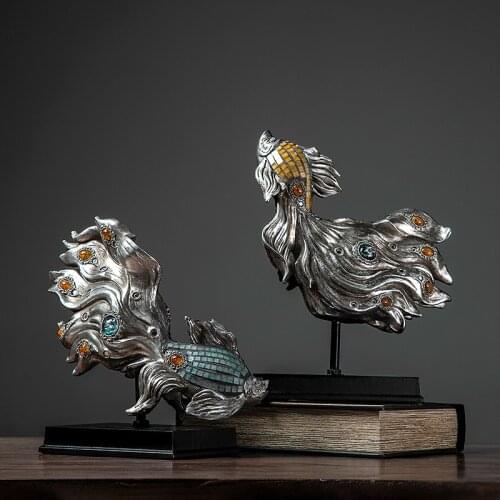 European Resin Fish Sculpture Relief Animal Statue with Base Abstract Art Fish Decoration Home Living Room Decor Birthday Gifts