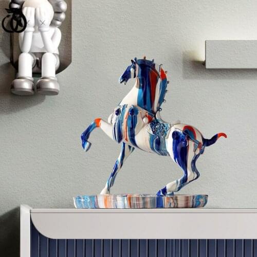 WU CHEN LONG Nordic Painting Dog Horse Art Sculpture Abstract Animal Statue Figurine Resin Crafts Home Decorations Gift R5961