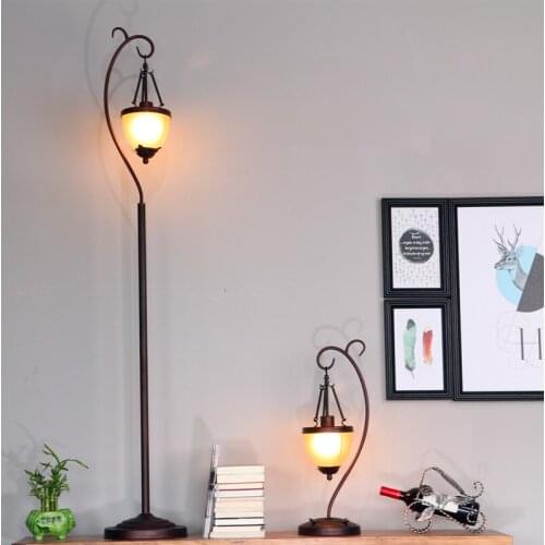 French retro garden table lamp European literature and art study LED living room retro bedside lamp personality ya7311