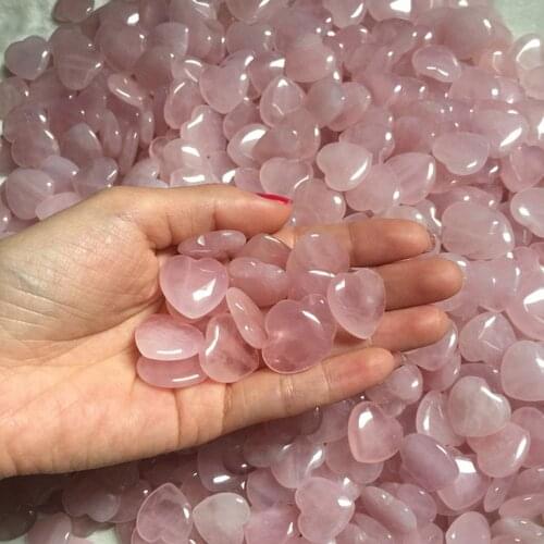 Heart Shaped Pink Crystal Quartz Home Decoration Nature Rose Crystal Stone Carved Palm Specimens Healing Stone Gems 3