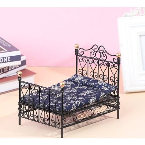 1:12 Dollhouse Miniature Metal European Retro Double Bed Bedroom Furniture